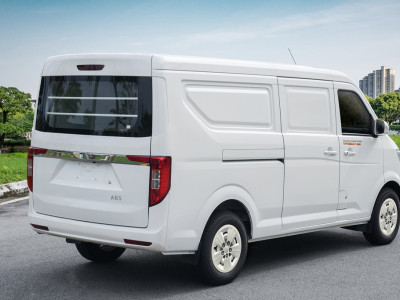 Xe tải Van 2 chỗ Thaco TF450V 2S